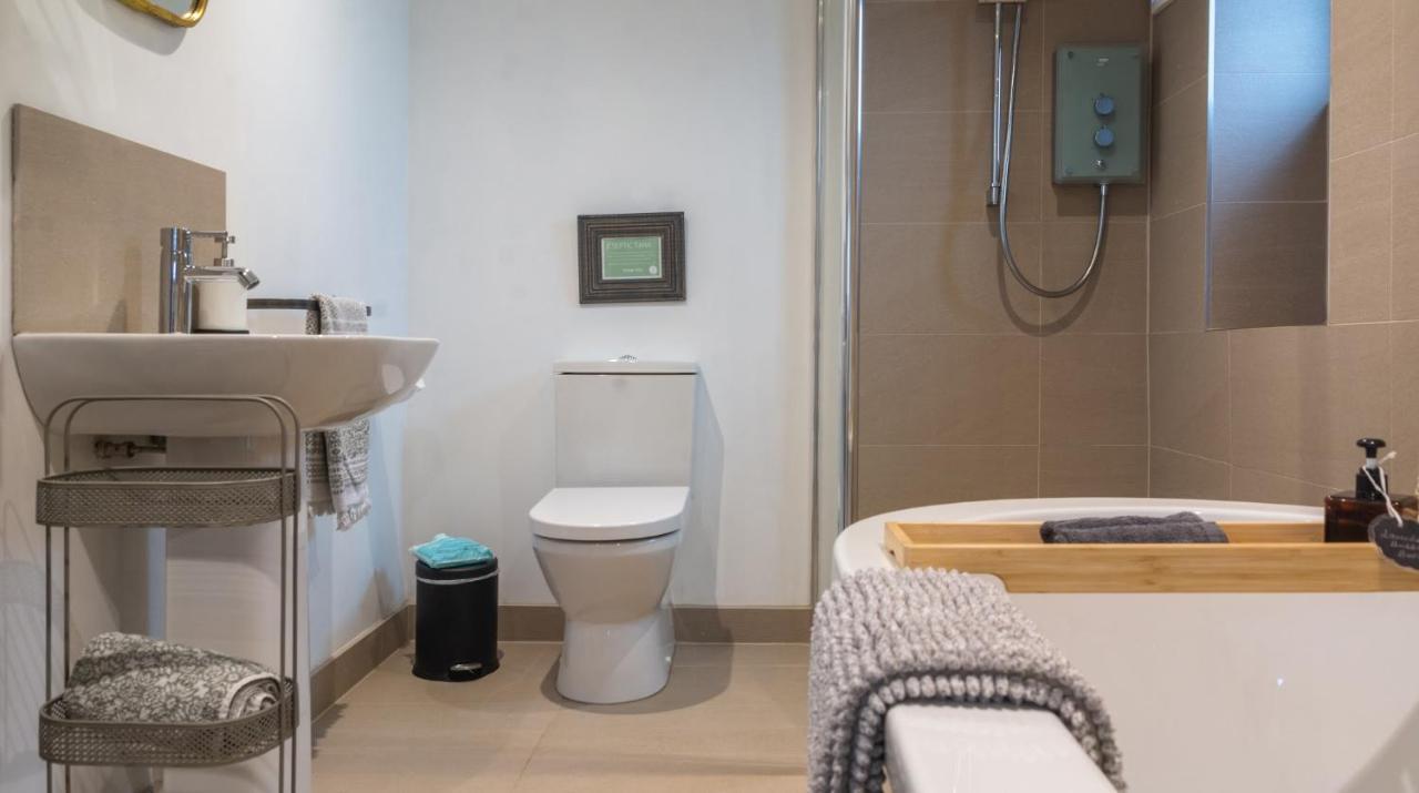 Apartamento Hillside Haven, Panoramic Views Nr Bakewell Rowsley Exterior foto